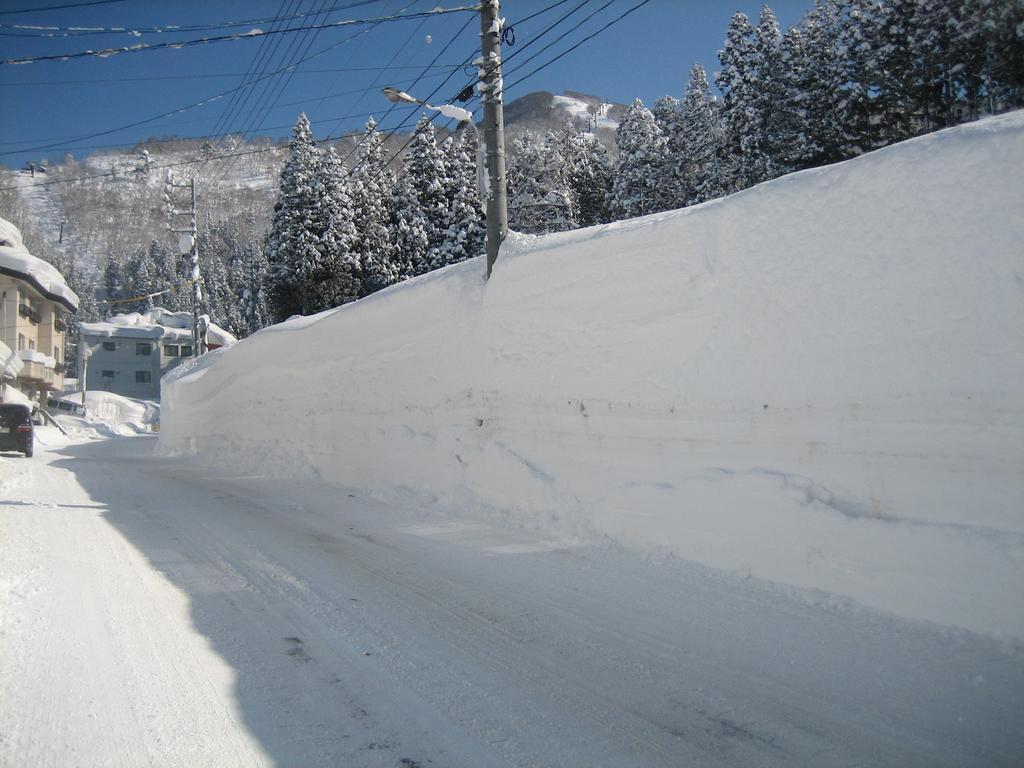 Lodge Nakajima Nozawaonsen Extérieur photo